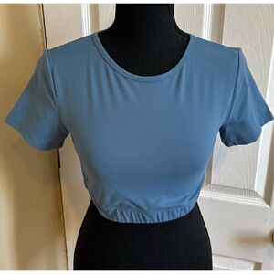 CRZ Yoga Top Size Medium